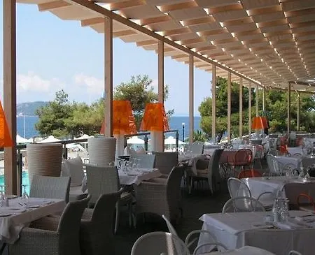 Porto Carras Grand Hotel Neos Marmaras